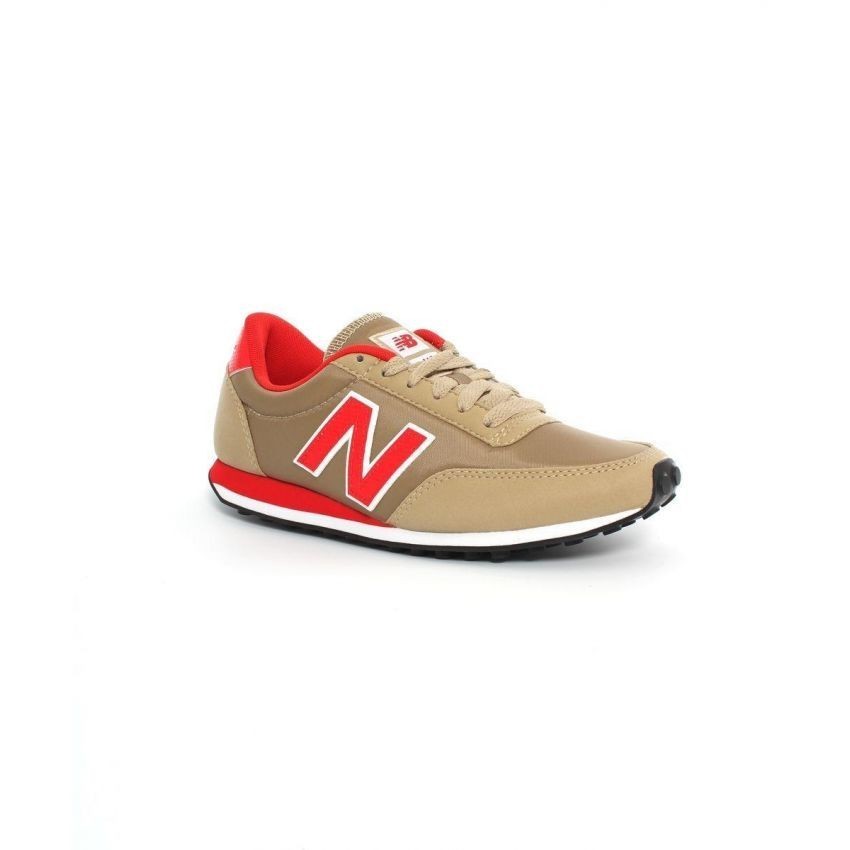 D - Tenis New Balance U410NBR -Beige con Rojo