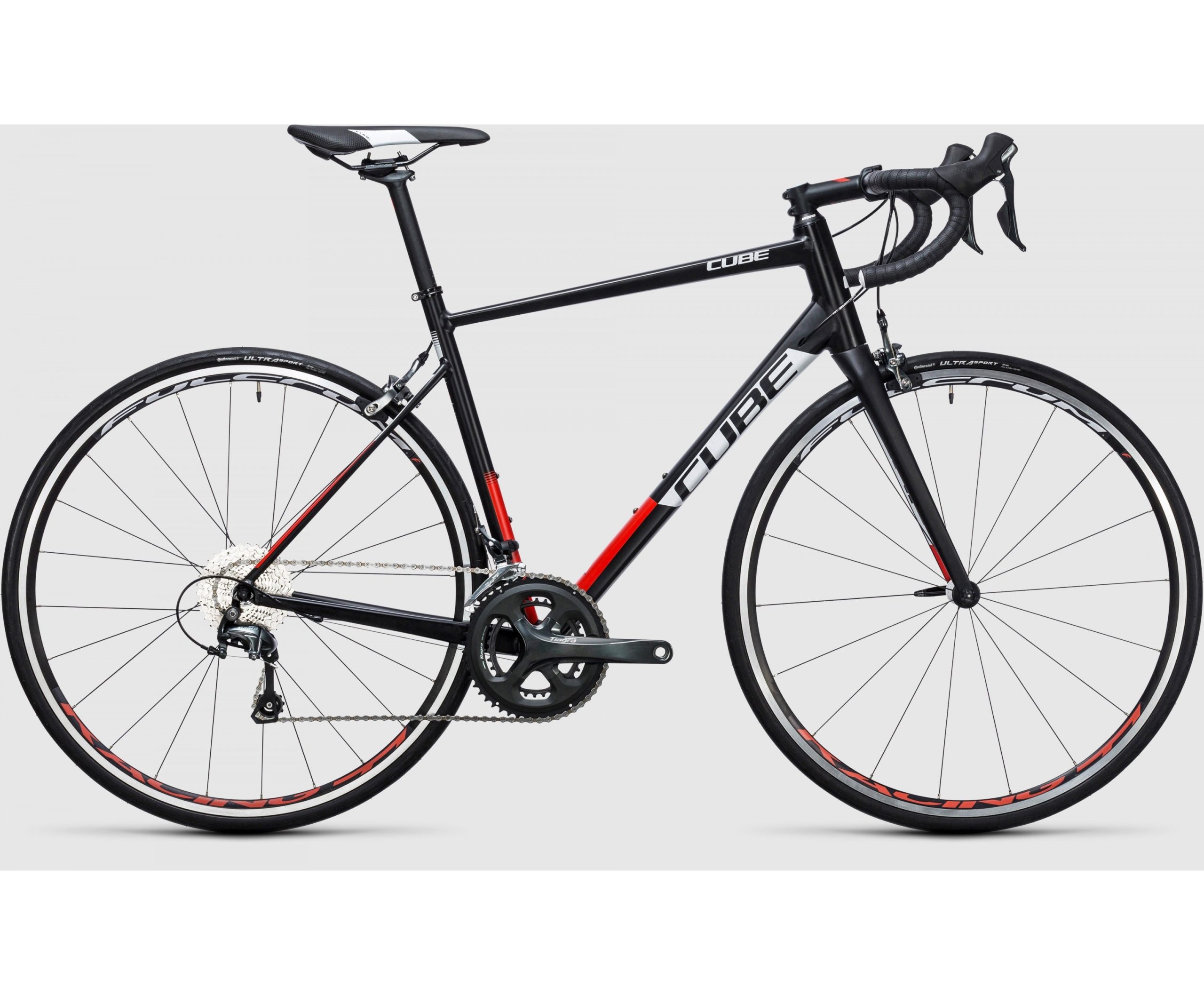 Bicicleta de Ruta Cube Attain Race 2017